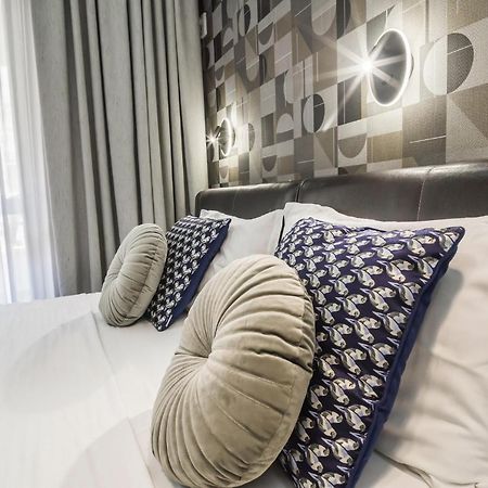 Paradis Odessa Apartments ภายนอก รูปภาพ