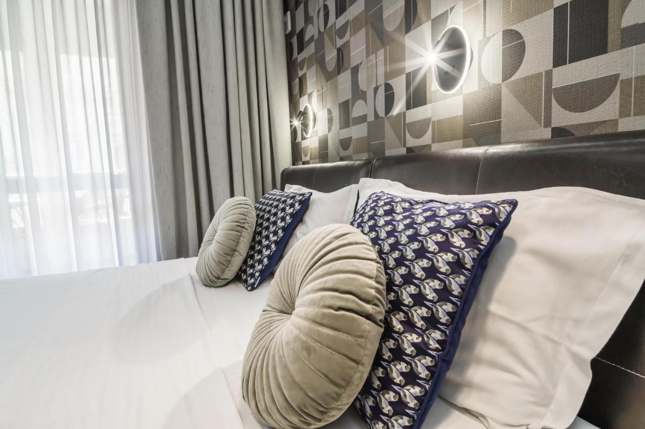 Paradis Odessa Apartments ภายนอก รูปภาพ