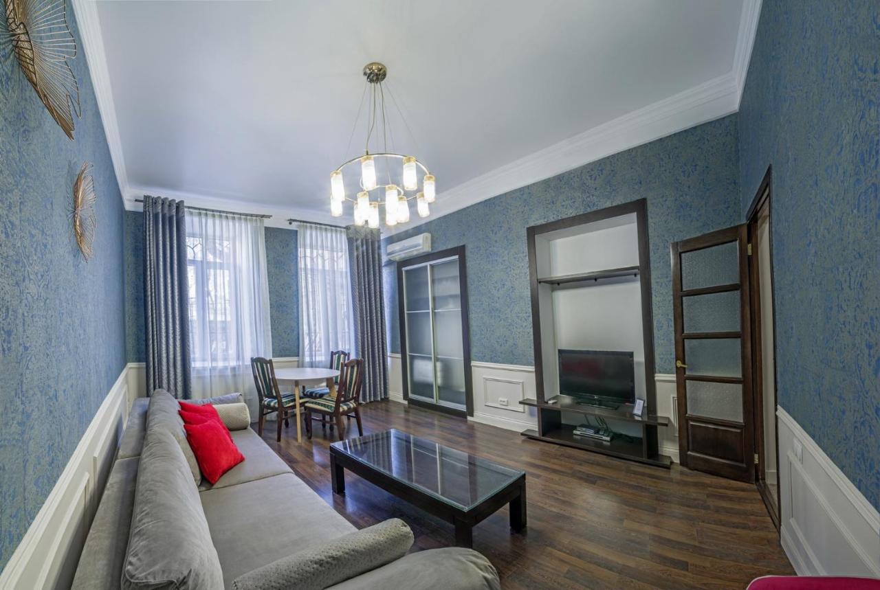 Paradis Odessa Apartments ภายนอก รูปภาพ