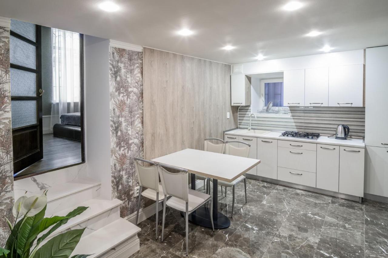 Paradis Odessa Apartments ภายนอก รูปภาพ